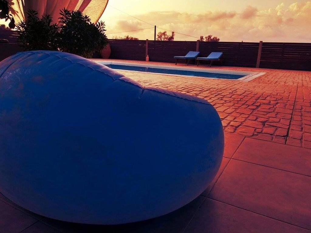 Hostal House Veggera - Private Swimming Pool Pombia Exterior foto